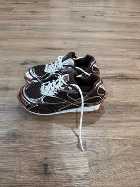 Bottega Veneta Brown and White Sneakers